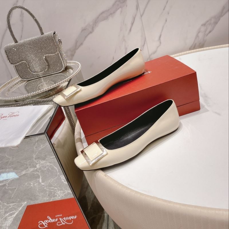 Roger Vivier flat shoes